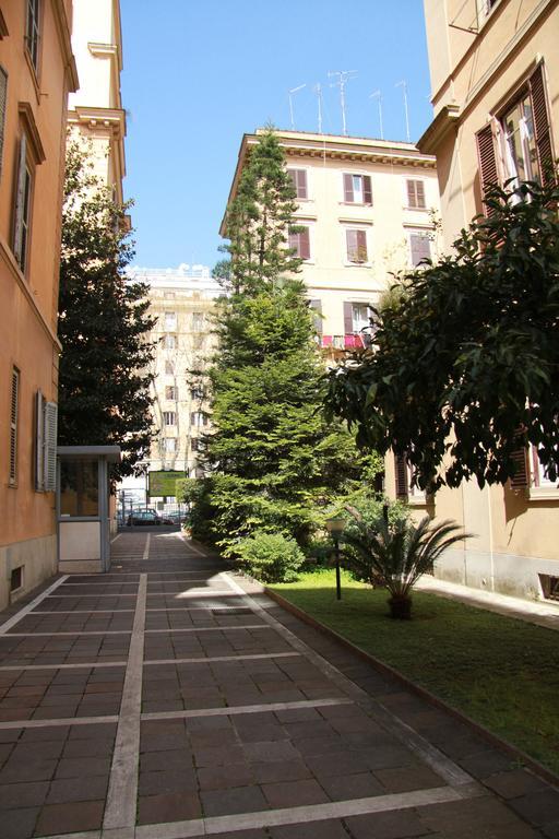 Bed and Breakfast Le Stanze Del Papa Рим Экстерьер фото